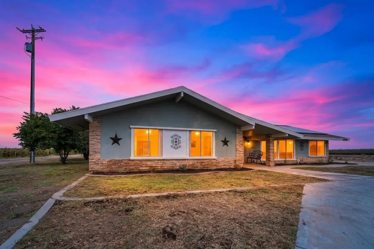 9232 W Belmont Avenue, Fresno, CA 93723 - #1