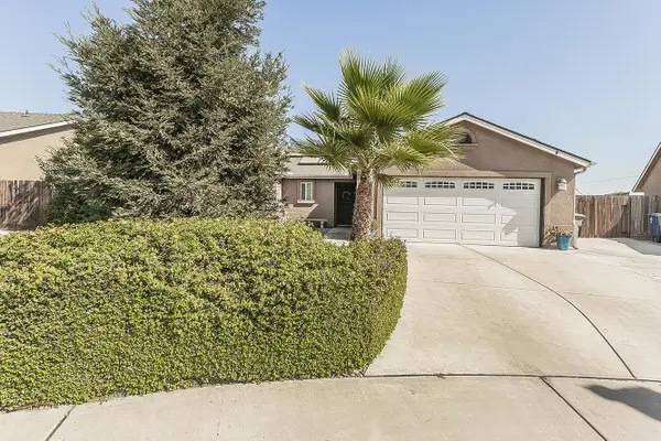 2070 Park Avenue, Sanger, CA 93657