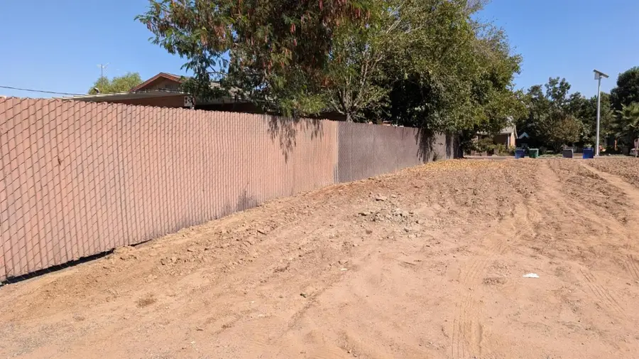 816 Torres, Madera, CA 93638 - #3