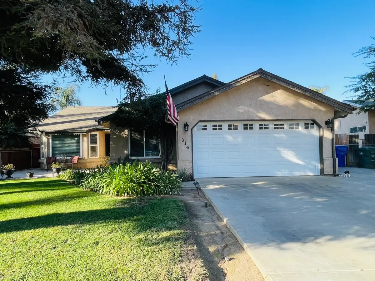 314 W Greg Street, Farmersville, CA 93223 - #1