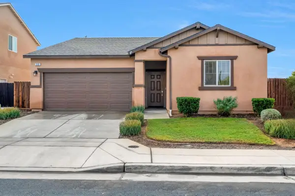 228 Rosebriar Street, Madera, CA 93638