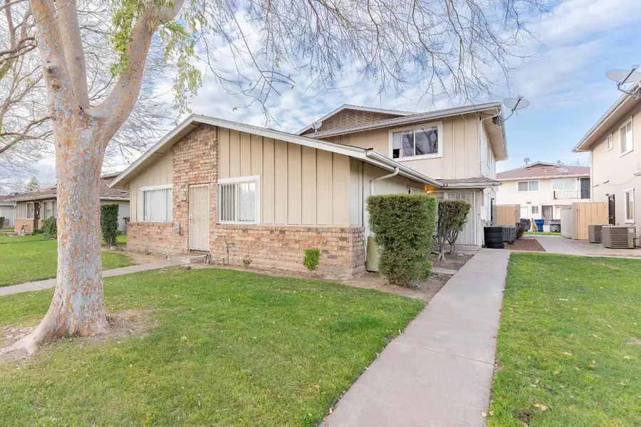 2640 SW Fairmont Avenue #101, Fresno, CA 93705 - #2