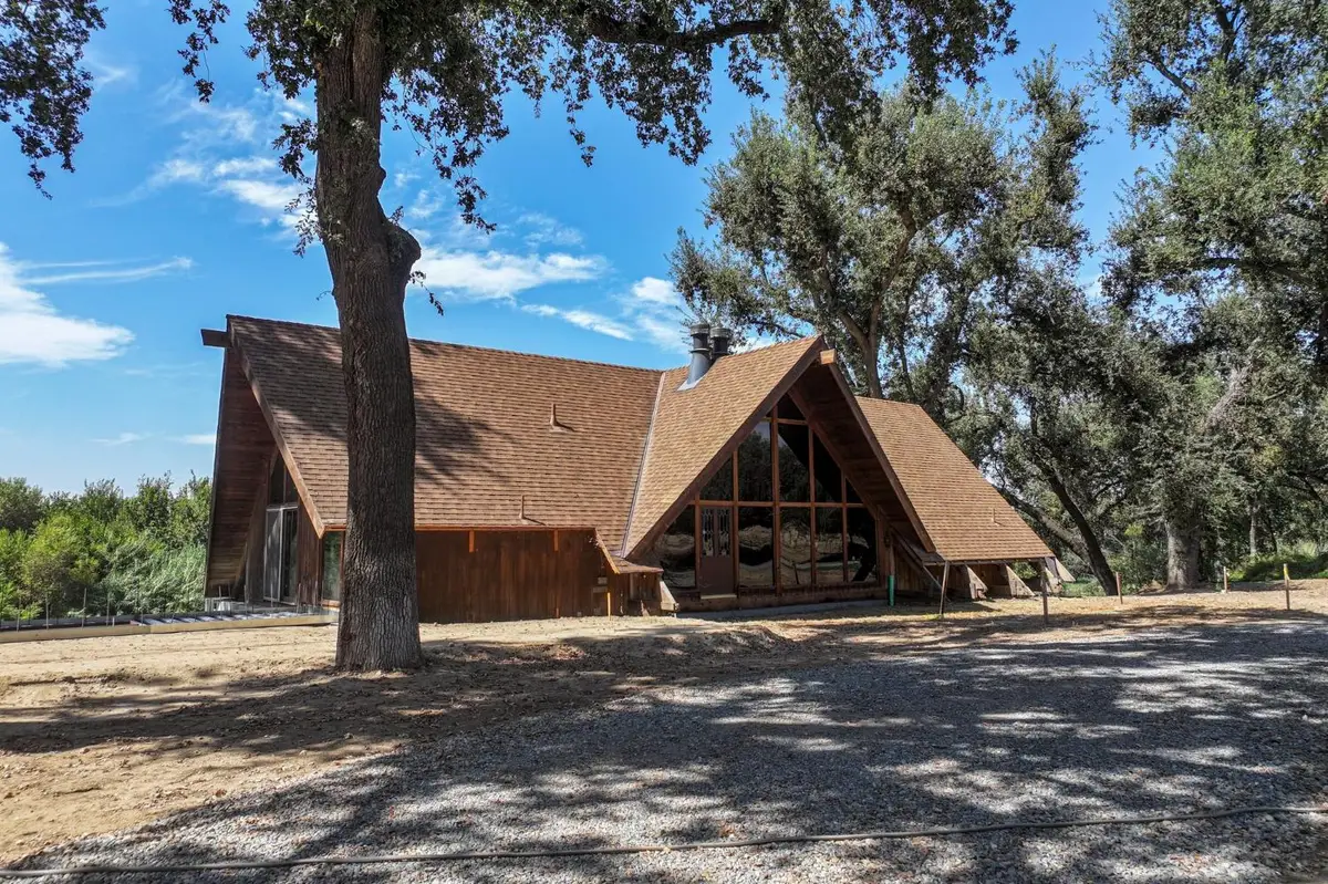 18144 E Floral Avenue, Reedley, CA 93654 - #1