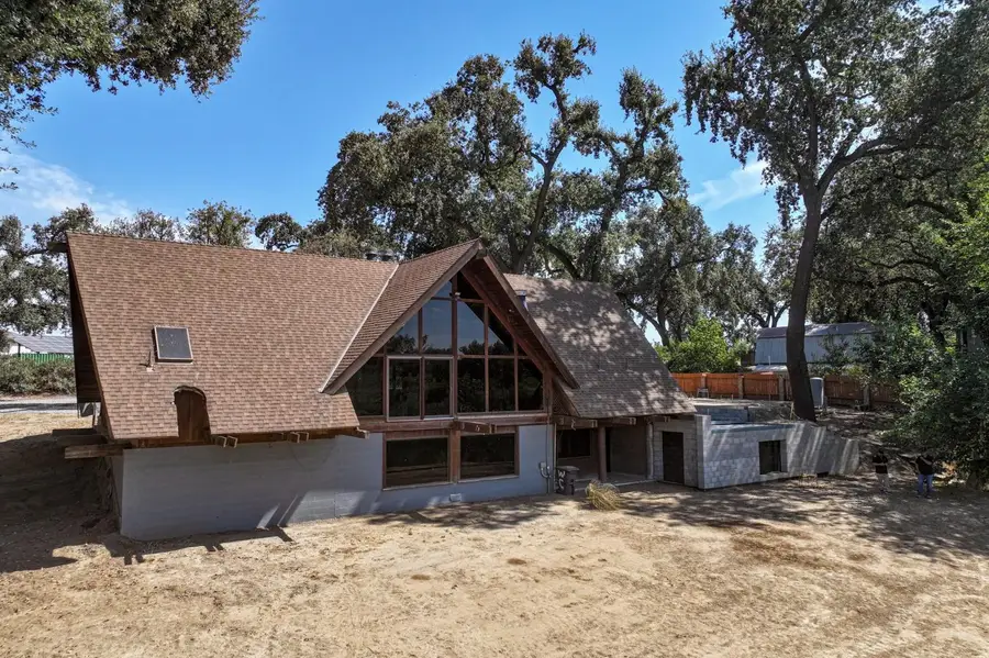 18144 E Floral Avenue, Reedley, CA 93654 - #3