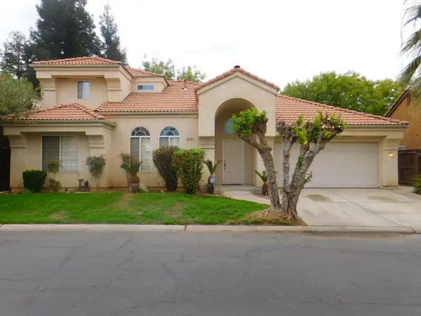 9479 N Whitehouse Drive, Fresno, CA 93720