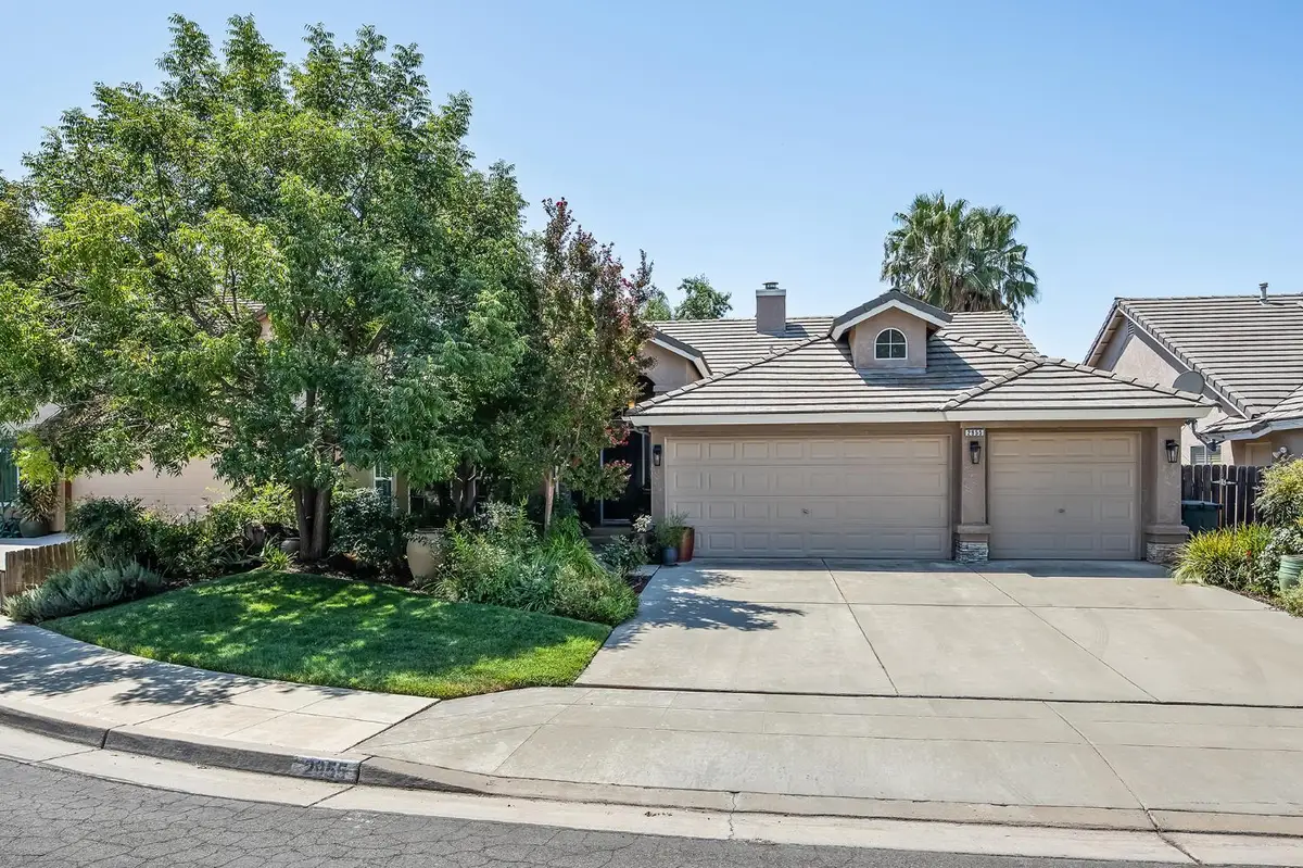 2955 E Pryor Drive, Fresno, CA 93720 - #1