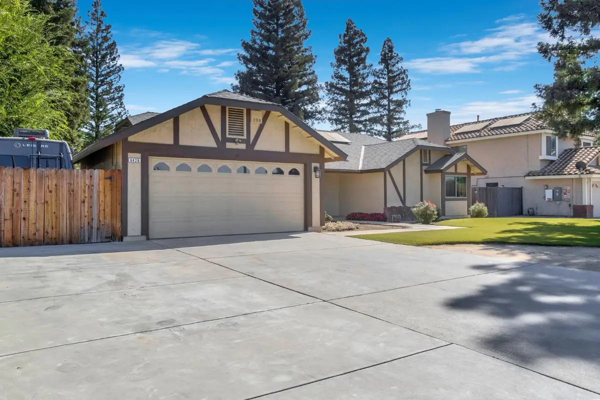 6426 N Fruit Avenue, Fresno, CA 93711 - #1