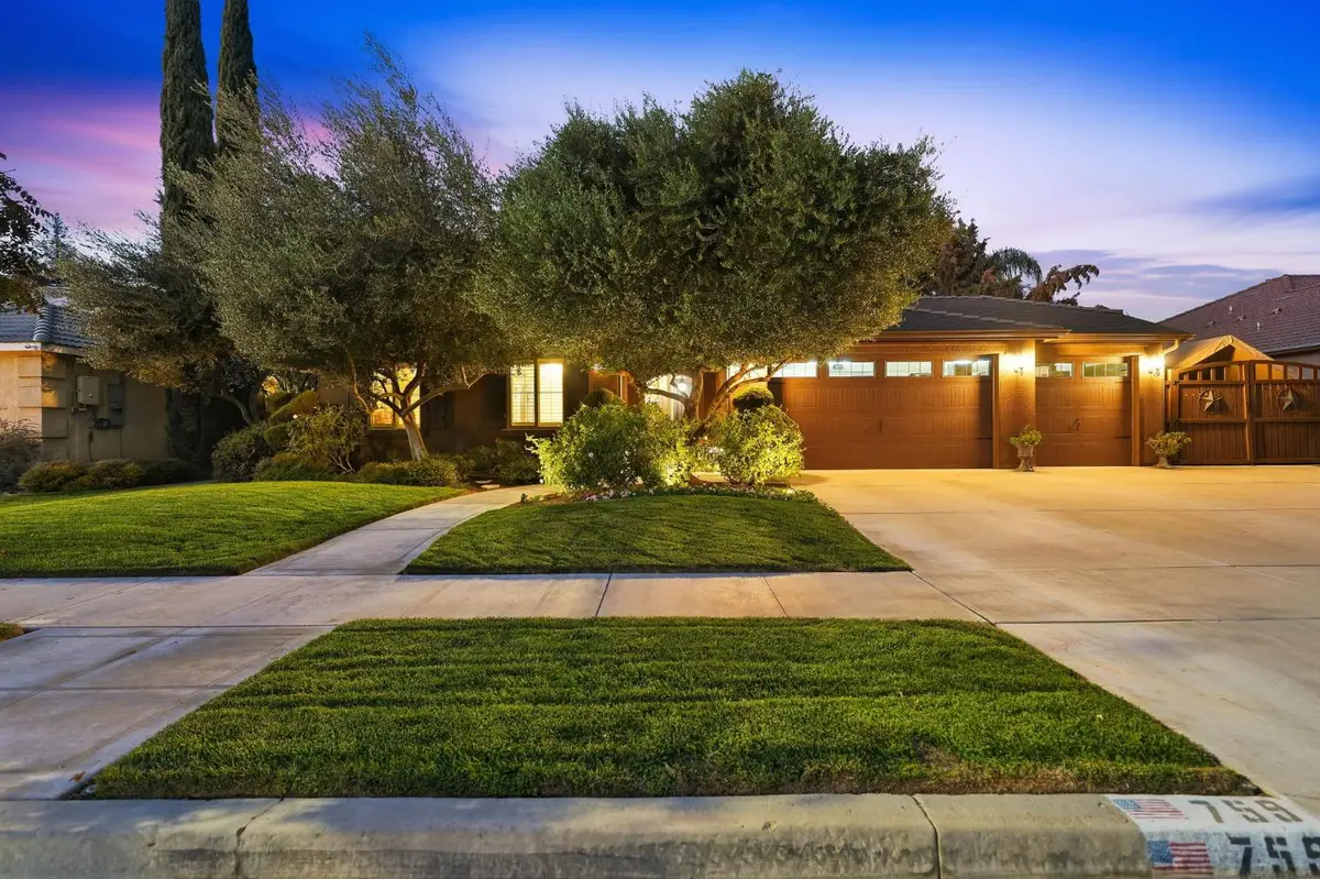 759 Davis Avenue, Exeter, CA 93221 - #1