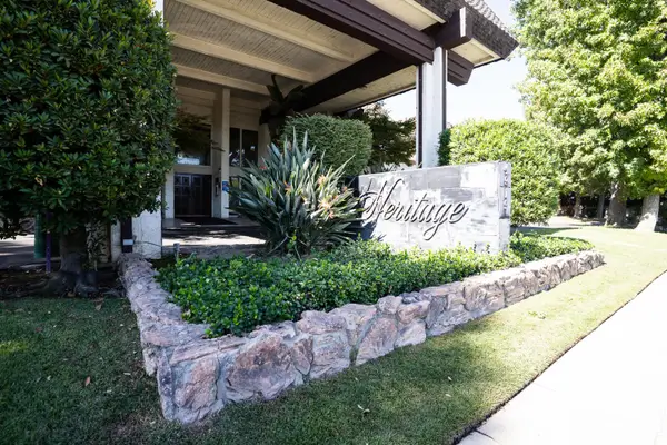 4919 N Millbrook Avenue #207, Fresno, CA 93726