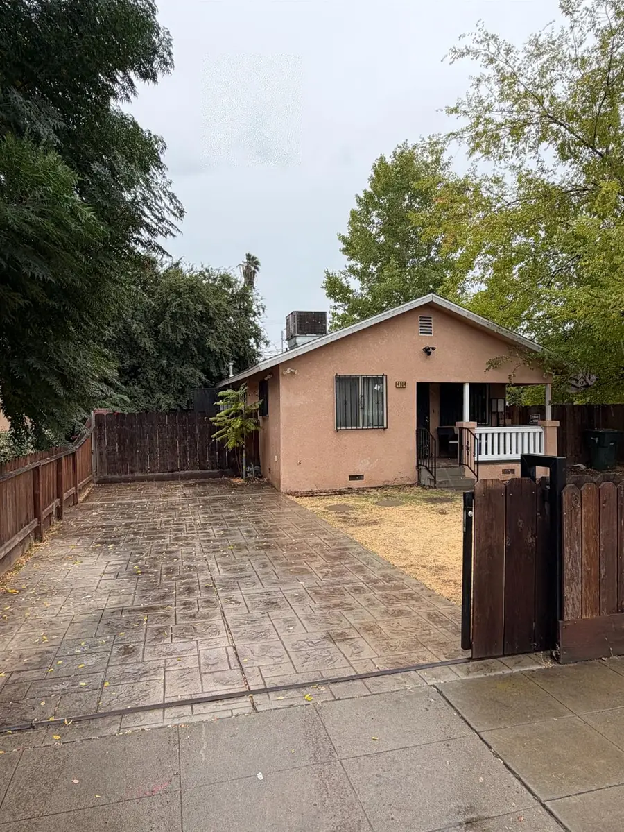 4104 E Nevada, Fresno, CA 93702 - #2