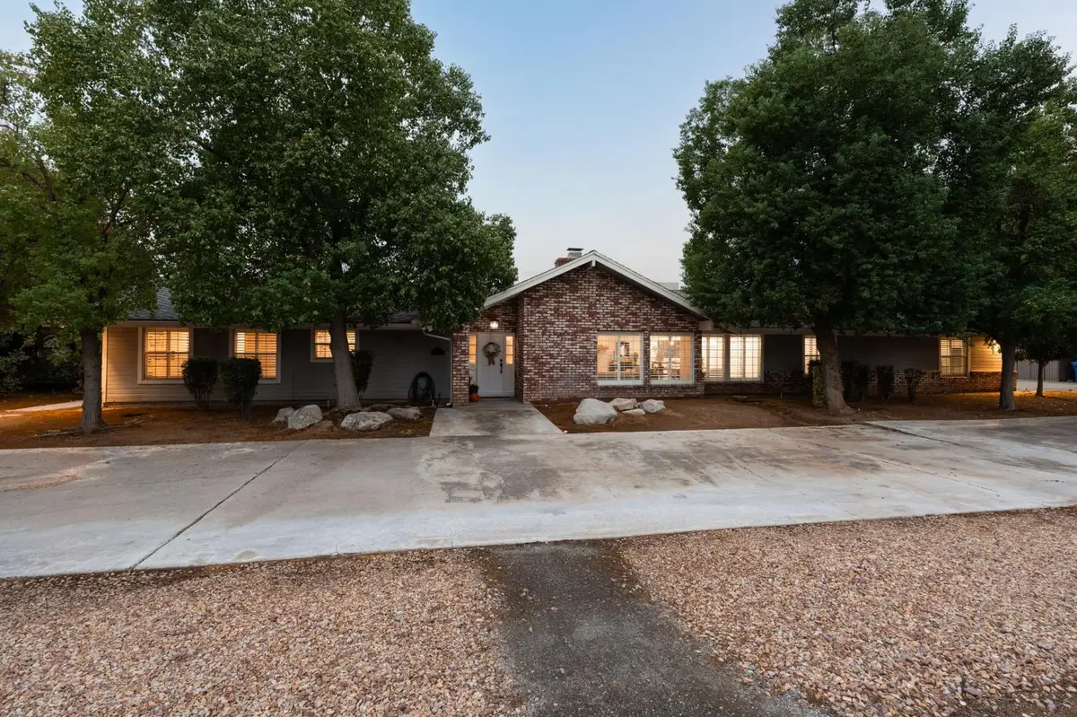 7703 N De Wolf Avenue, Clovis, CA 93619 - #1
