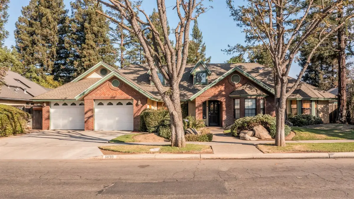 1438 E Cromwell Avenue, Fresno, CA 93720 - #1