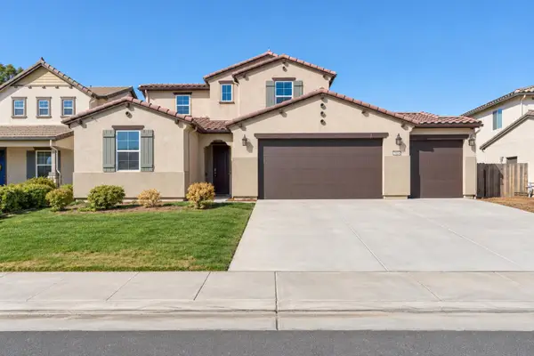 3951 Mitchell Avenue, Clovis, CA 93619