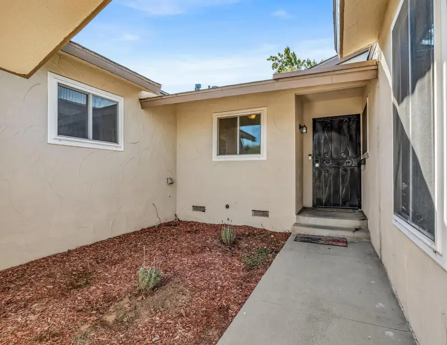 2976 Villa Avenue, Clovis, CA 93612 - #2