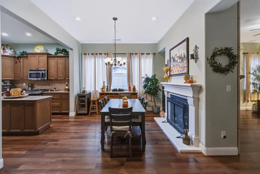 3135 Holly Avenue, Clovis, CA 93611 - #3