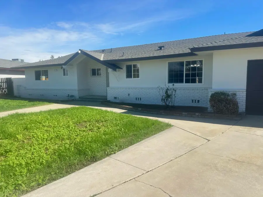 751 S Fairway Avenue, Fresno, CA 93727 - #3