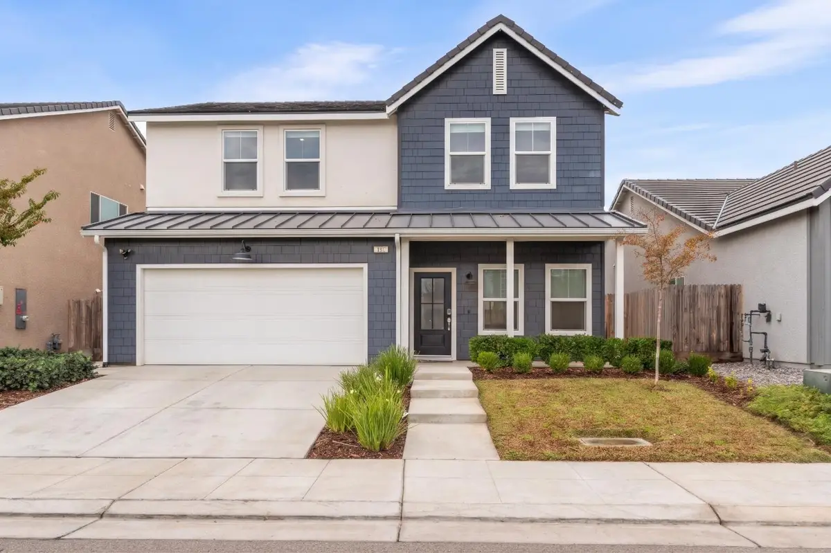 911 Blue Oak Lane W, Madera, CA 93636 - #1
