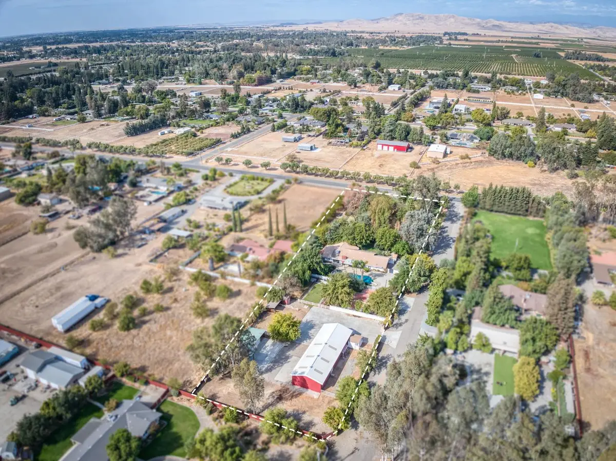 9585 E Bullard Avenue, Clovis, CA 93619 - #1