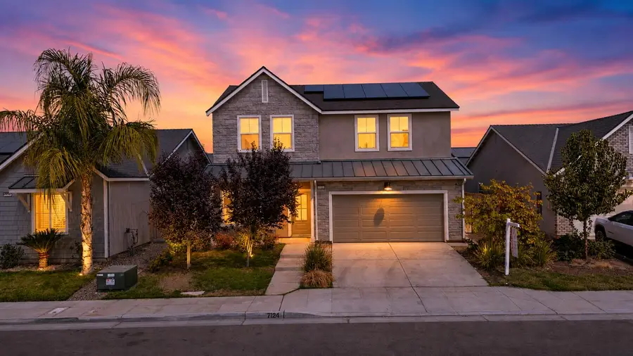 7124 W Poe Avenue, Fresno, CA 93723 - #2