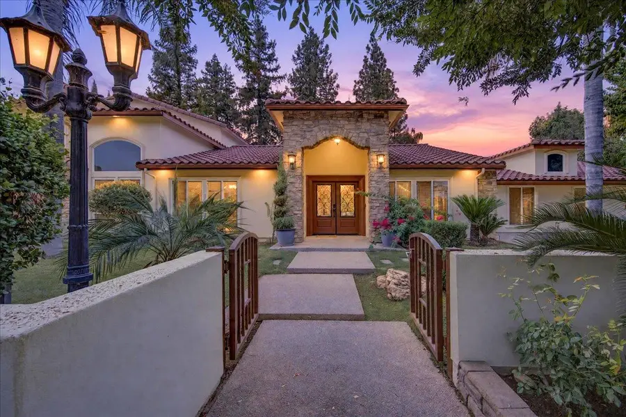 2510 W San Ramon Avenue, Fresno, CA 93711 - #2