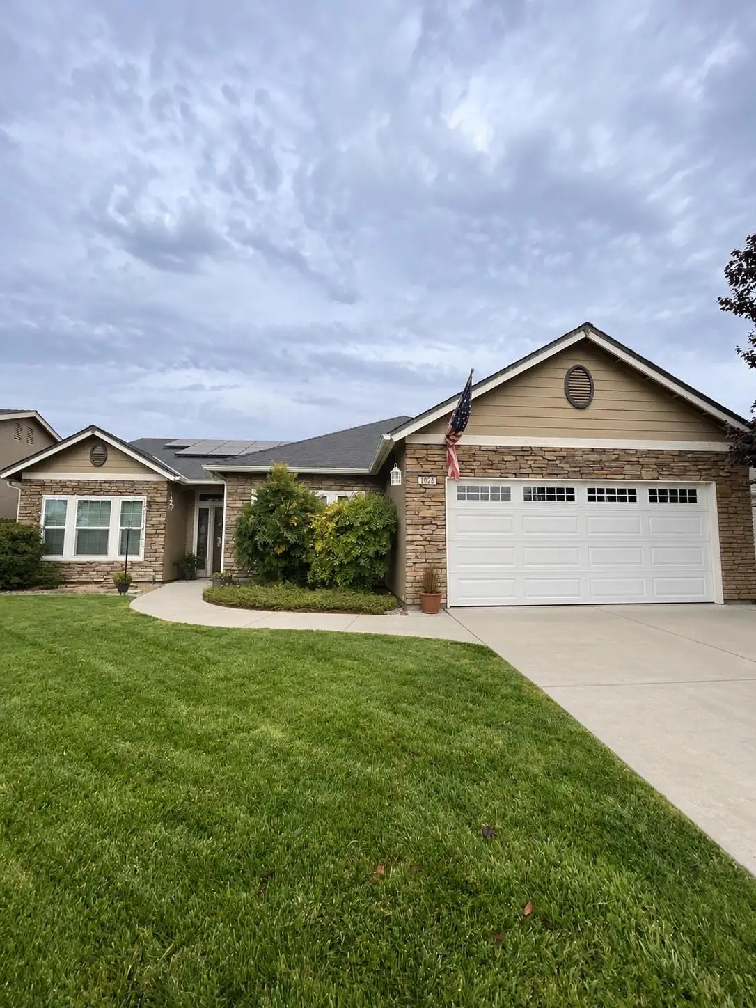 1273 N Cogswell Place, Hanford, CA 93230 - #1