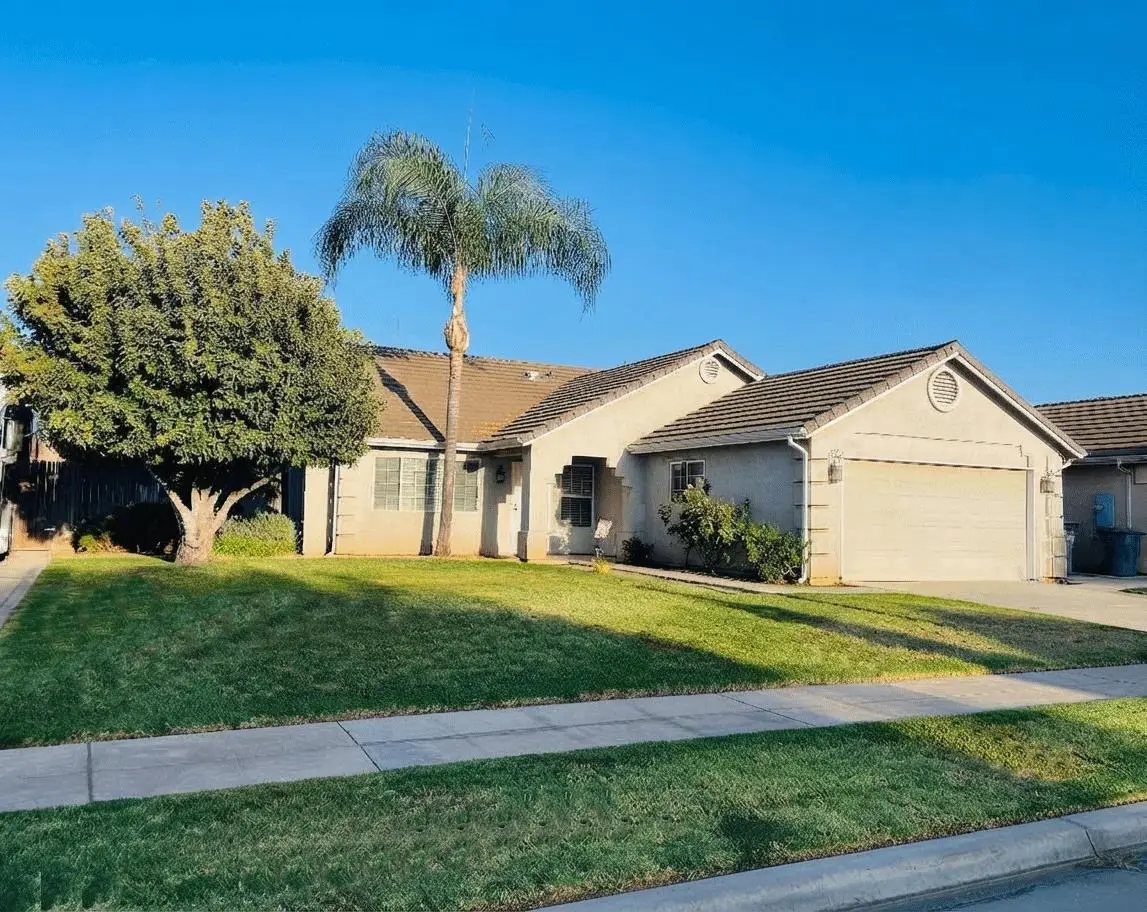 2503 S Walling Avenue, Fresno, CA 93727 - #1