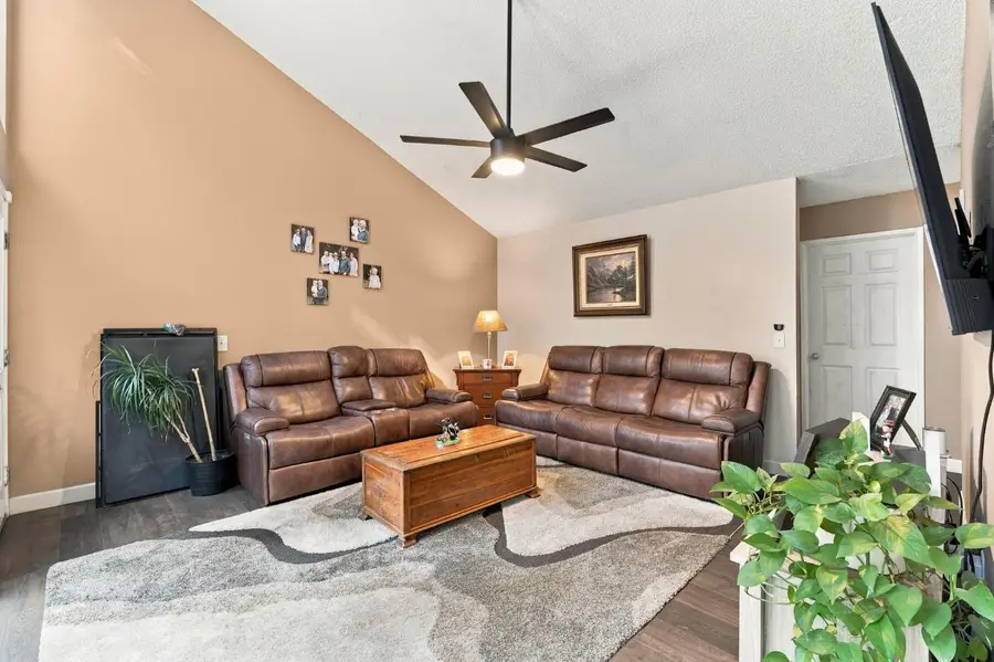 5965 E Shields Avenue #183, Fresno, CA 93727 - #3