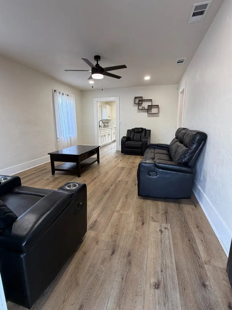 3644 E Illinois, Fresno, CA 93702 - #2