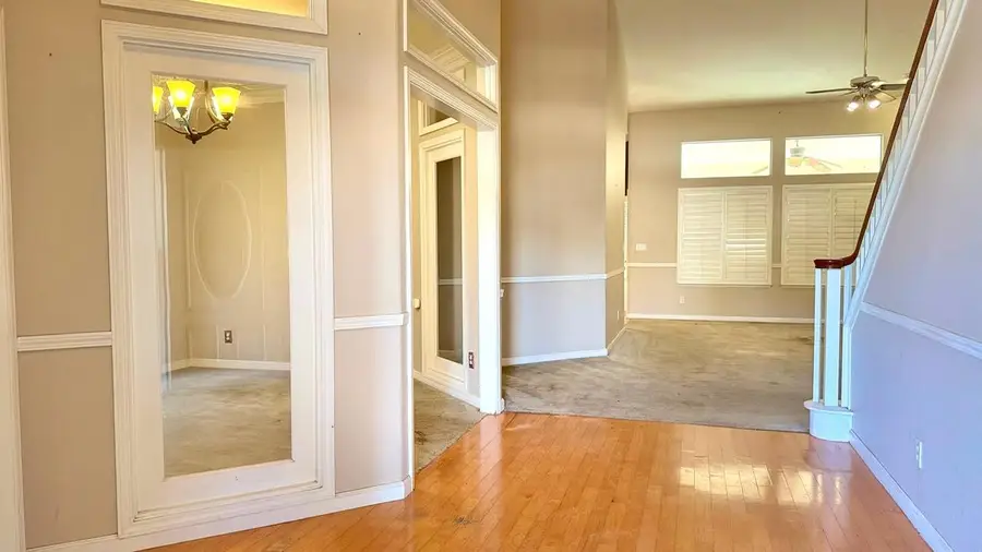 747 W Saffron Street, Hanford, CA 93230 - #3