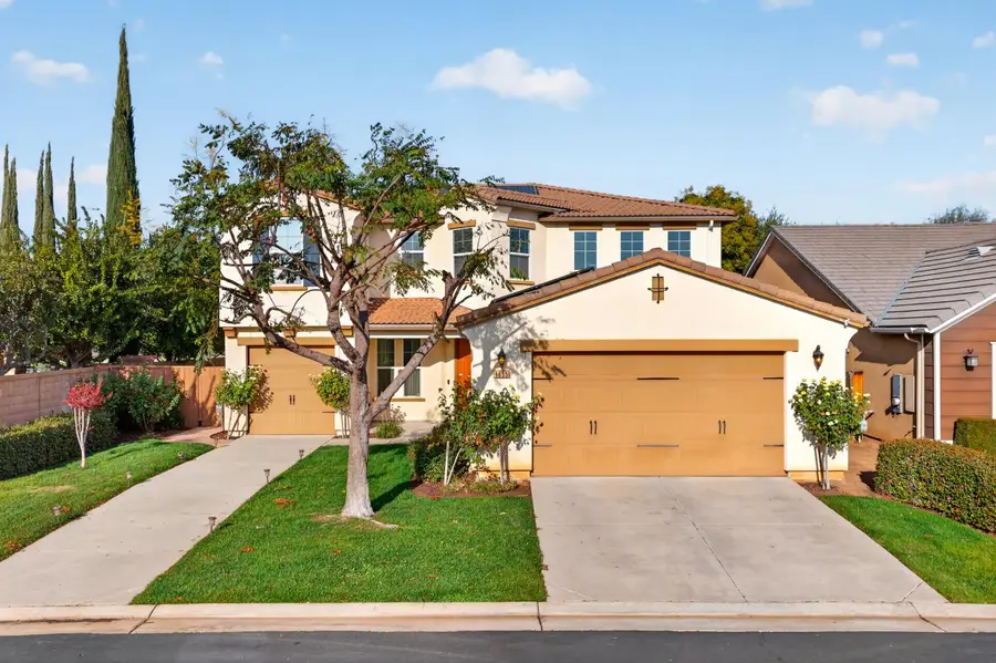 1855 N Whitehorse Lane, Clovis, CA 93619 - #3