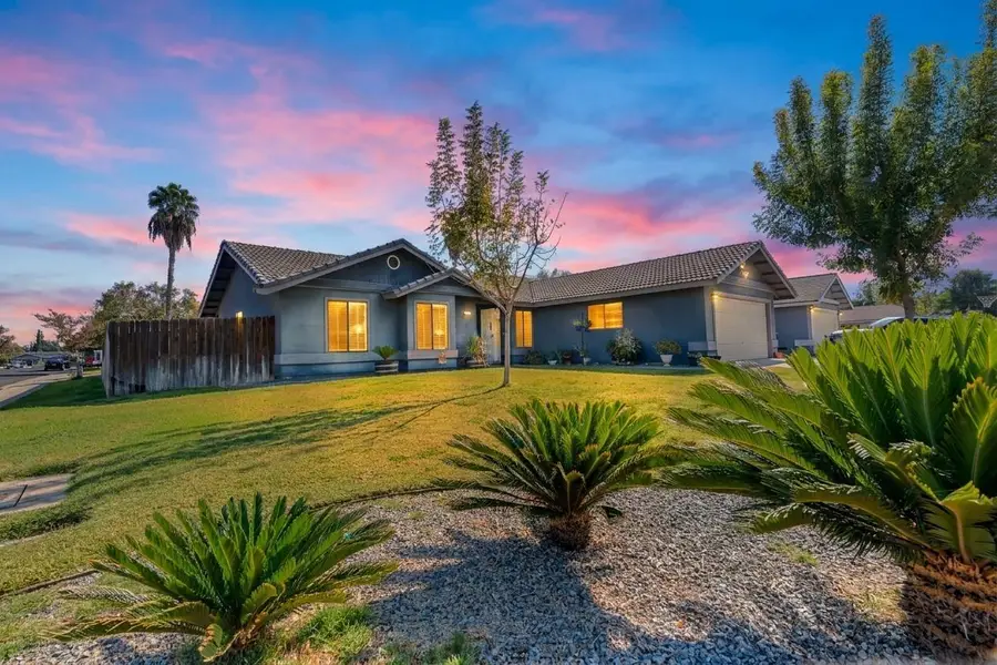 2265 Knowlwood Court, Hanford, CA 93230 - #2