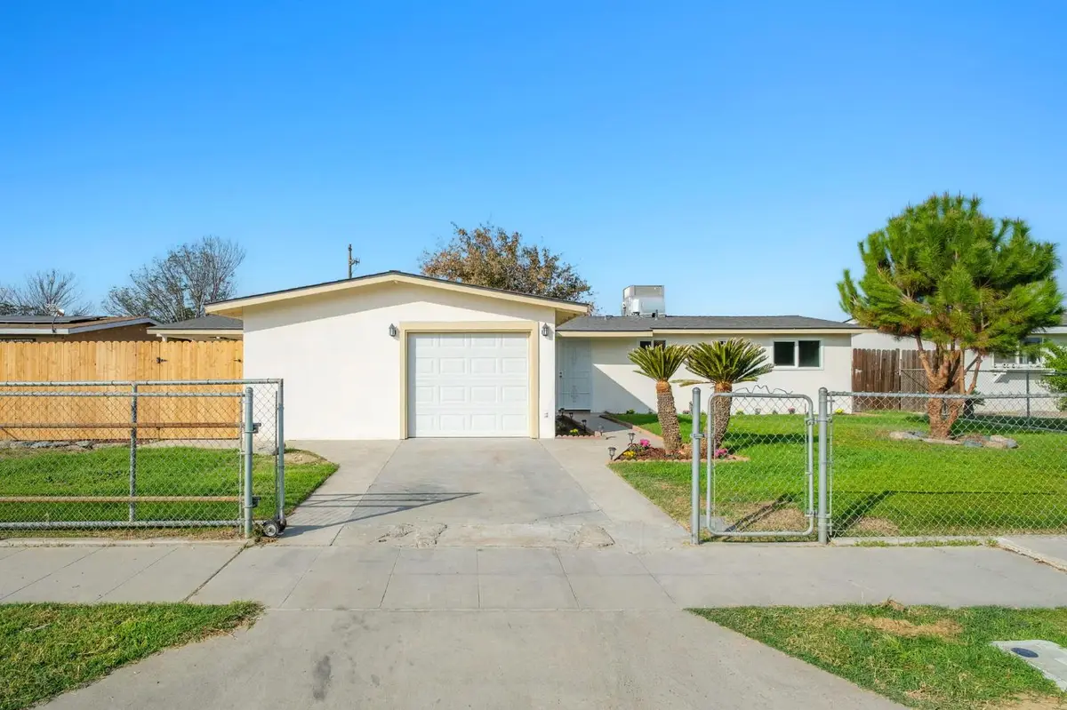 21339 S Monte Avenue, Riverdale, CA 93656 - #1