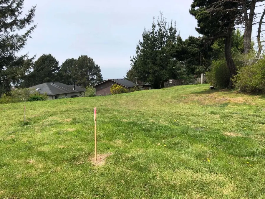 6498 Bell Terrace Road, Fields Landing, CA 95537 - Image #2