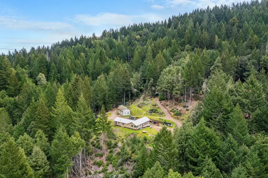 32530 Hwy 36 36, Bridgeville, CA 95526 - Image #3