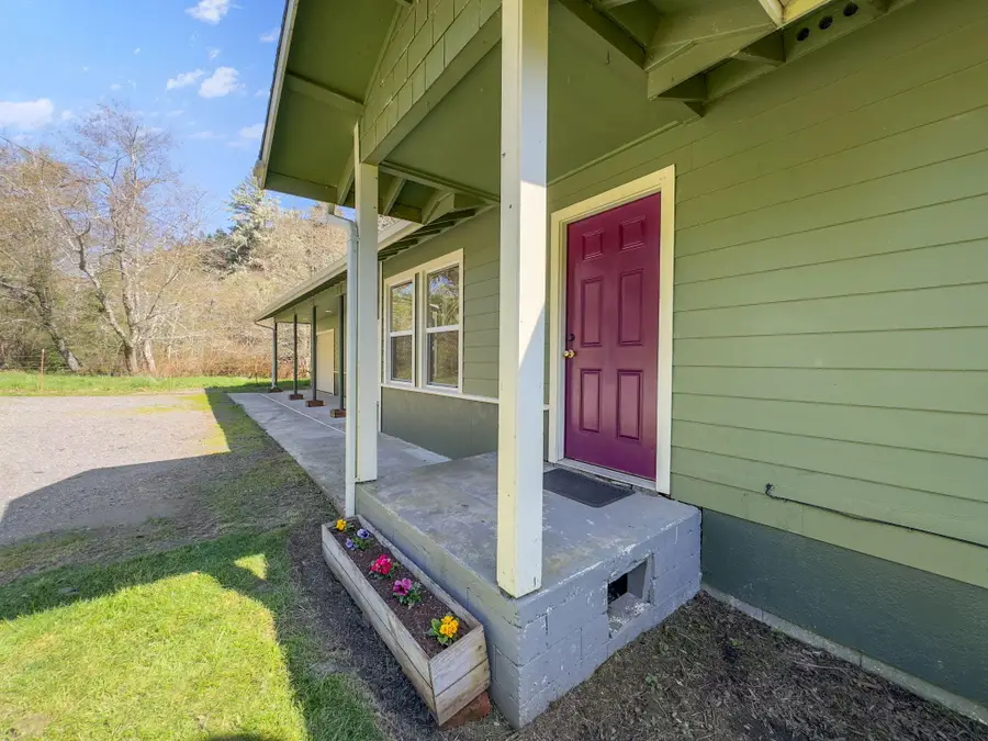 381 Palmer Boulevard, Fortuna, CA 95540 - Image #3