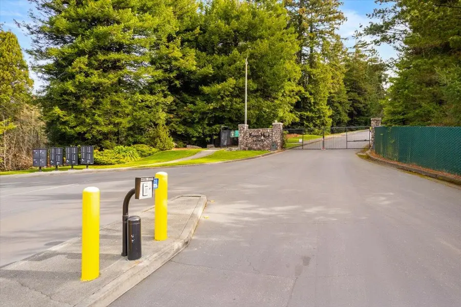 4391 Woodcock Court, Fortuna, CA 95540 - Image #3