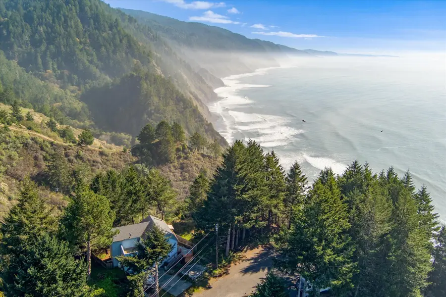 145 Cove View Drive, Shelter Cove, CA 95589 - Image #3
