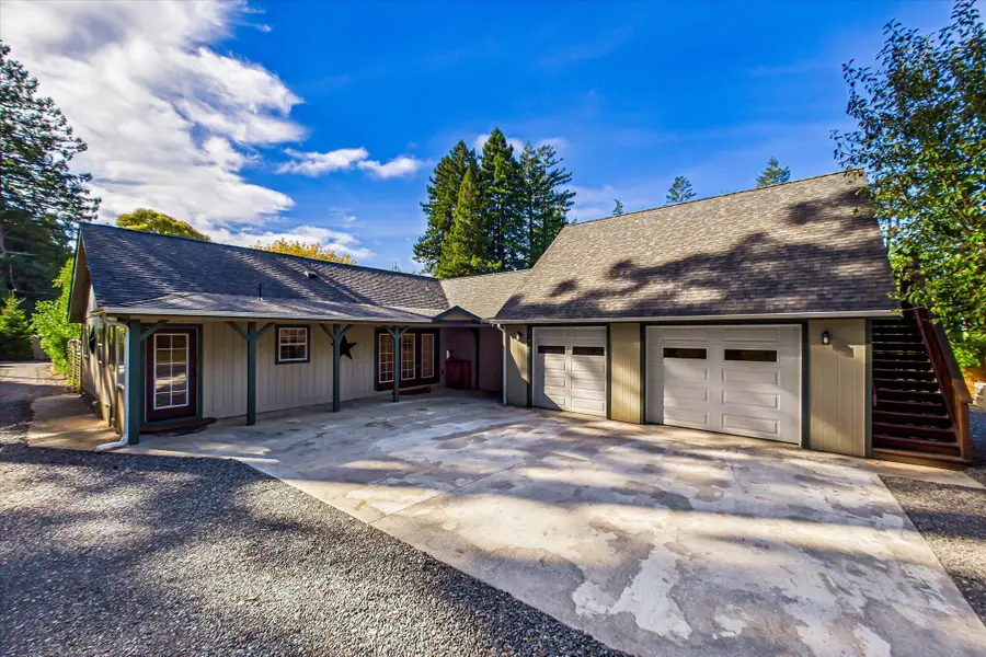390 Fernwood Drive, Fortuna, CA 95540 - Image #2