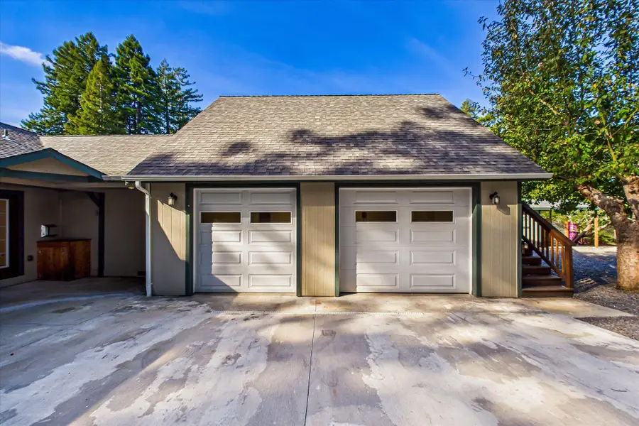 390 Fernwood Drive, Fortuna, CA 95540 - Image #3
