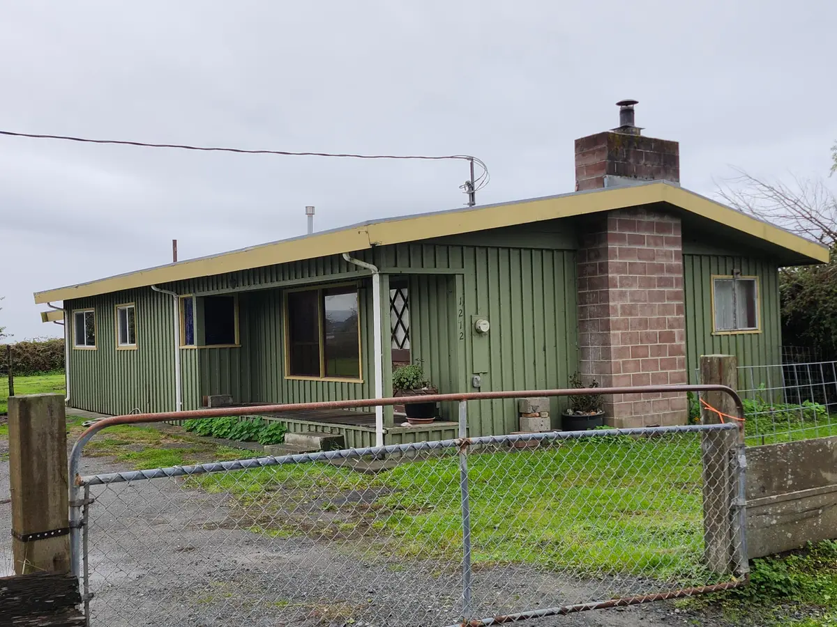 1212 Mad River Road, Arcata, CA 95521 - Image #1