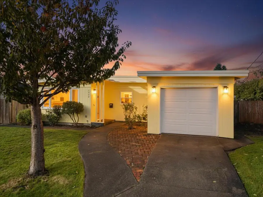 2932 Williams Street, Eureka, CA 95501 - Image #2