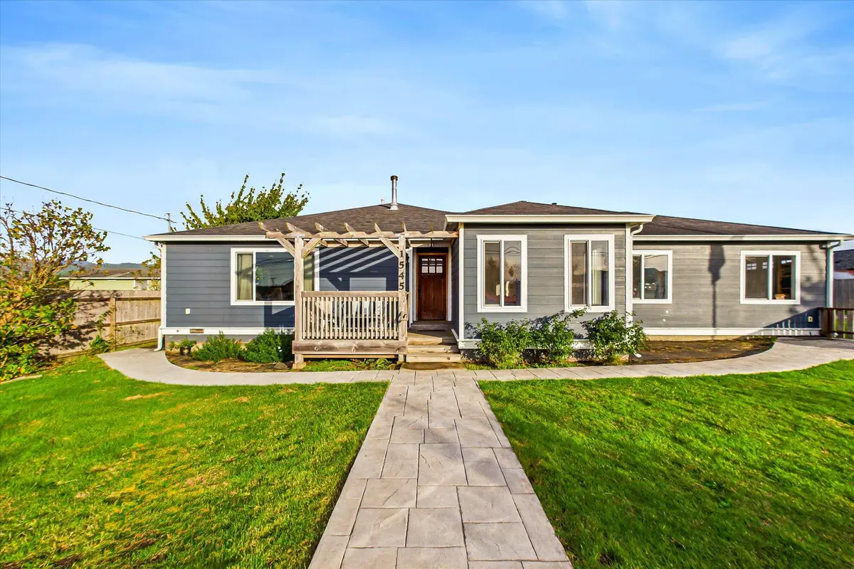 1545 Thelma Street, Fortuna, CA 95540 - Image #1