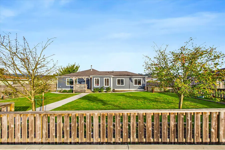 1545 Thelma Street, Fortuna, CA 95540 - Image #2