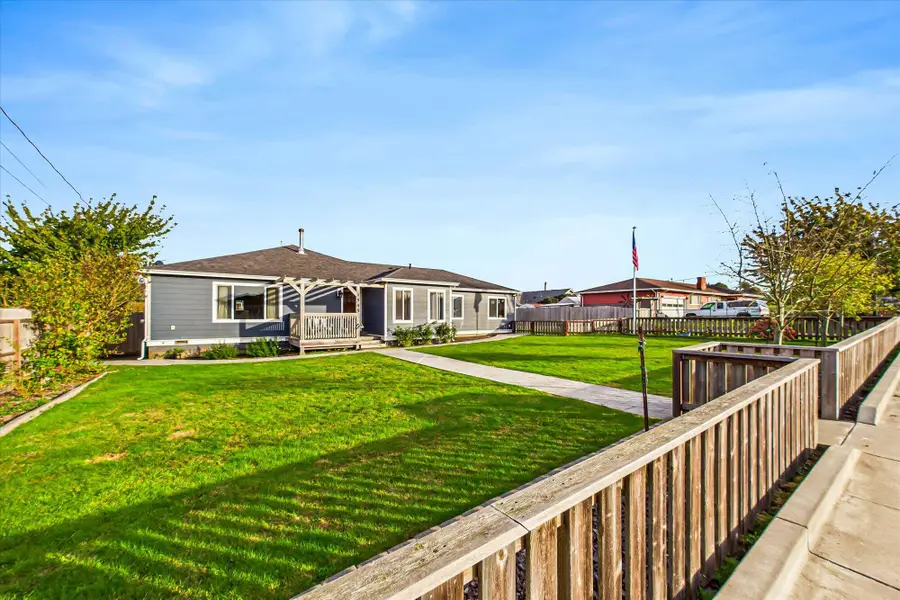 1545 Thelma Street, Fortuna, CA 95540 - Image #3