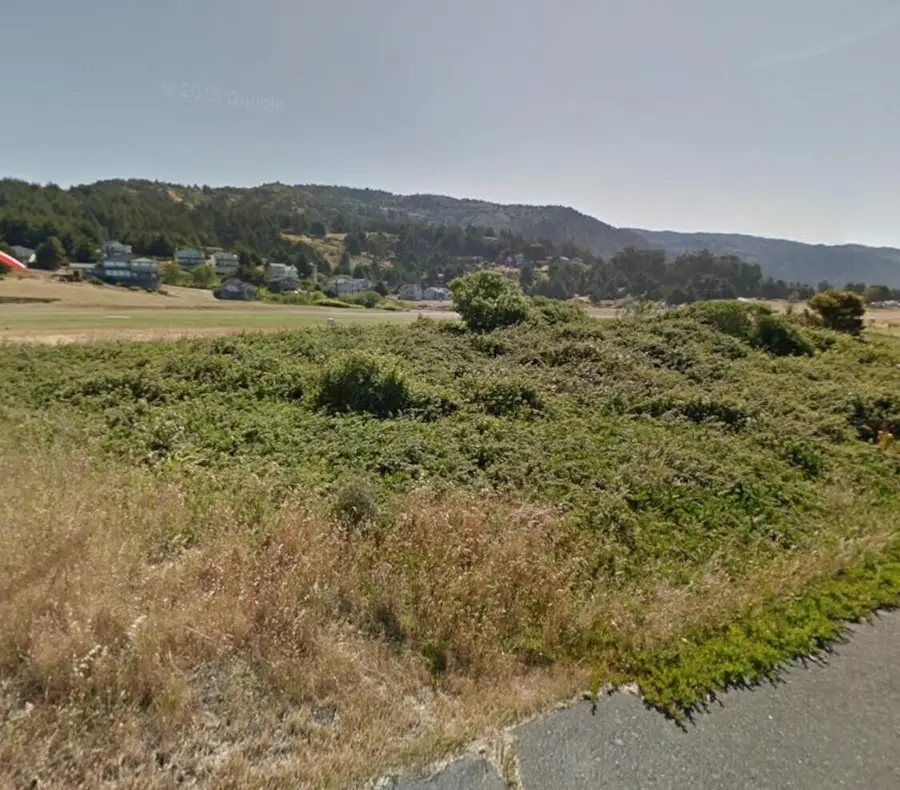 75 Neptune Road, Whitethorn, CA 95589 - Image #3