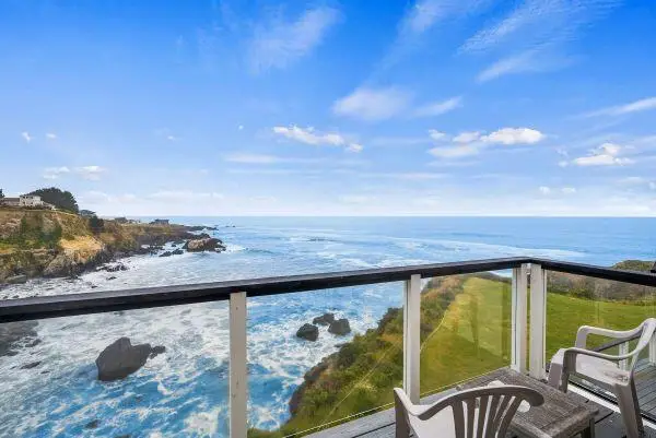 266 Dolphin Drive, Whitethorn, CA 95589 - Image #2