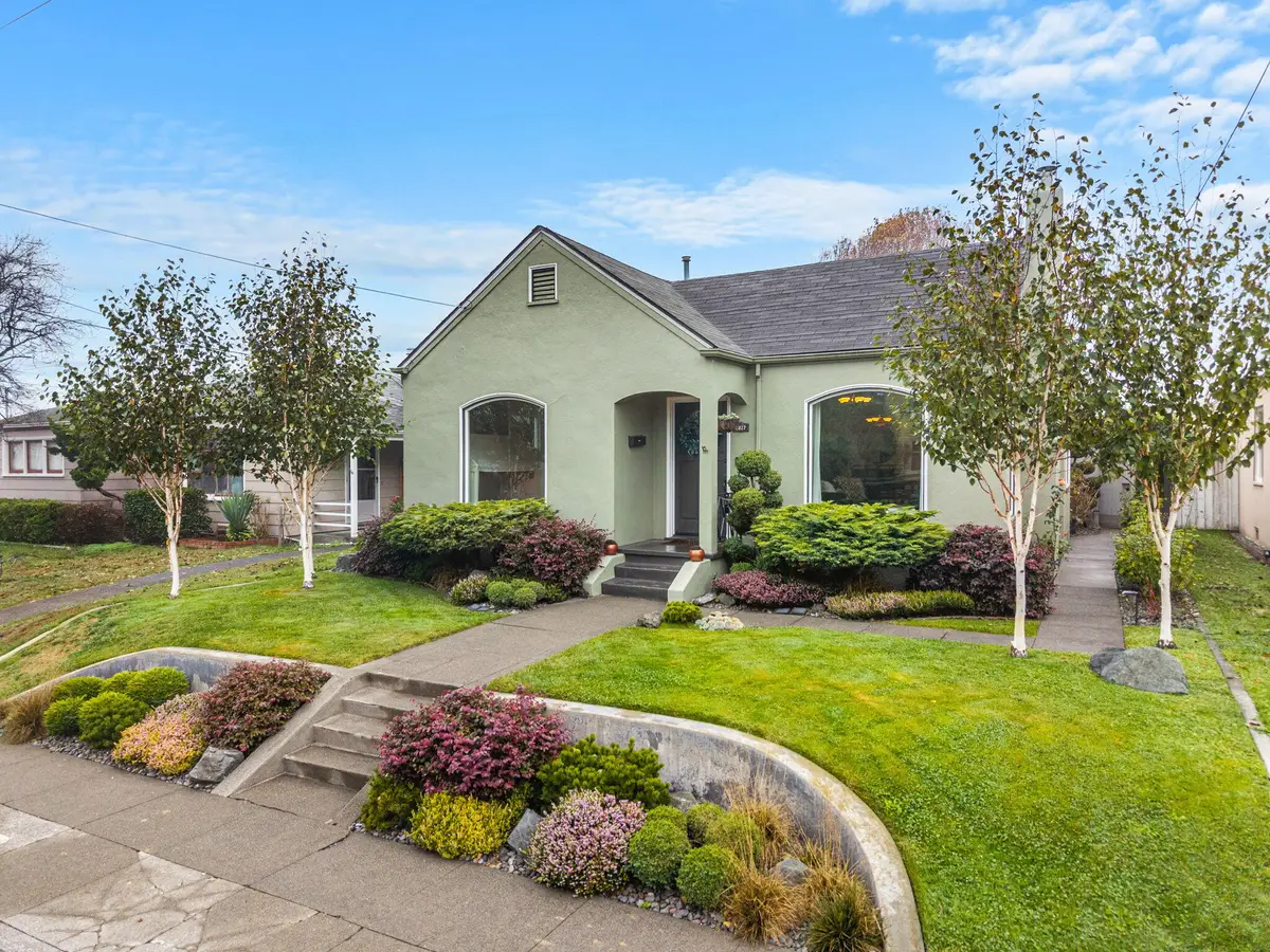2227 E Street, Eureka, CA 95501 - Image #1