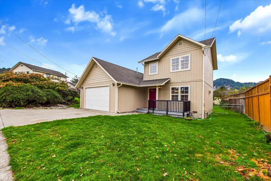 94 Edwards Drive, Rio Dell, CA 95562 - Image #3