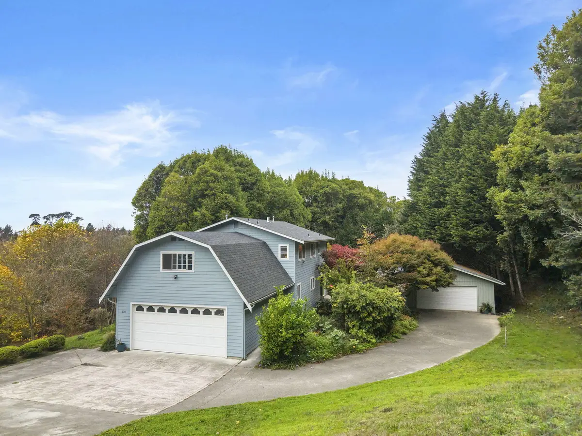 2301 Drake Hill Rd. Road, Fortuna, CA 95540 - Image #1