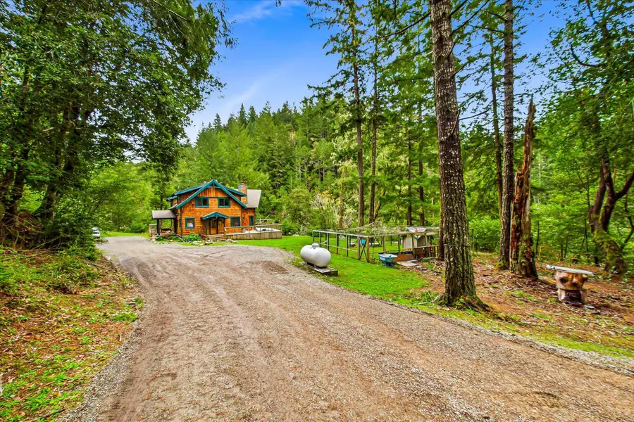 8521 Butler Valley Road, Korbel, CA 95550 - Image #3